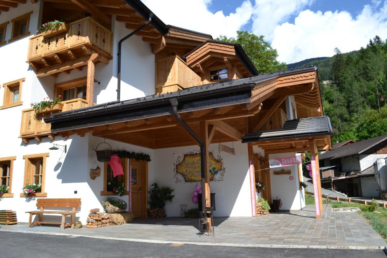 Agriturismo Dalla Natura La Salute Giustino Exterior photo